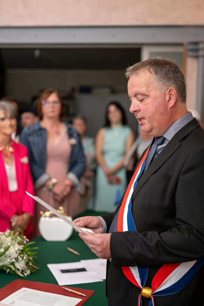 Discours du maire lors d'une cérémonie de mariage